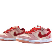 Nike SB Dunk Low StrangeLove Skateboards