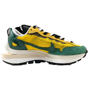 Nike Vaporwaffle Sacai Tour Yellow Stadium Green